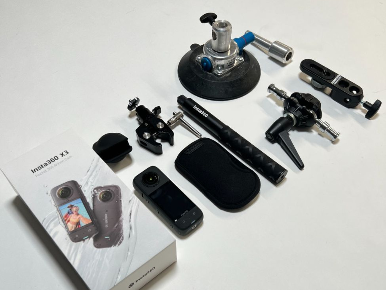 Insta 360 x3 action camera car mount kit go pro dji
