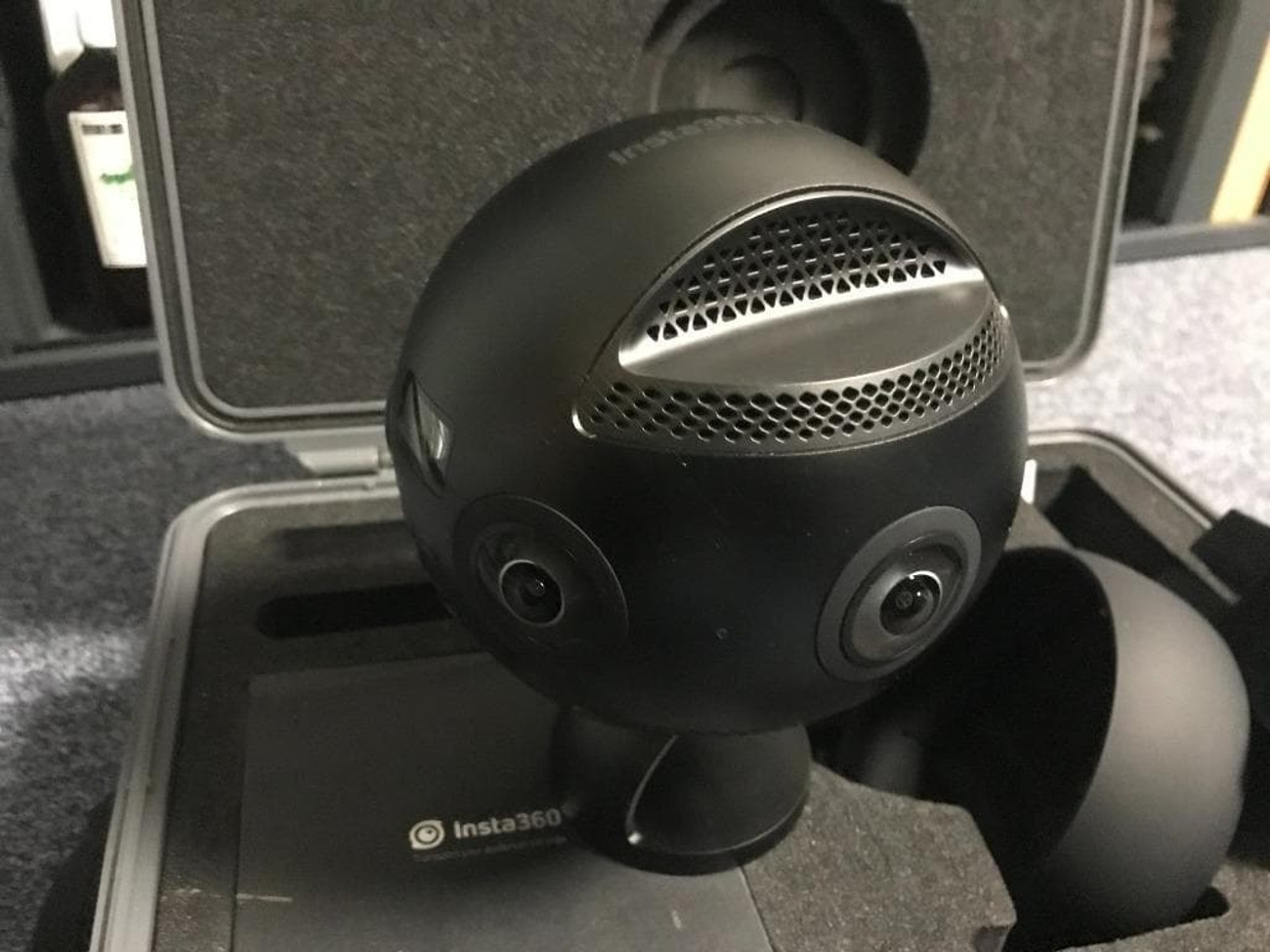 Insta360 pro (8k panoramic camera) + mount