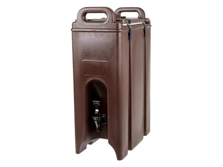 Insulated beverage dispenser