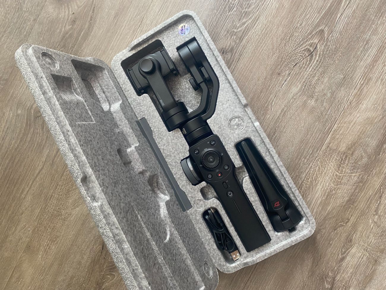 Iphone gimbal (zhiyun smooth 4)