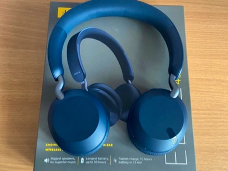 Jabra elite 45h headphones in blue