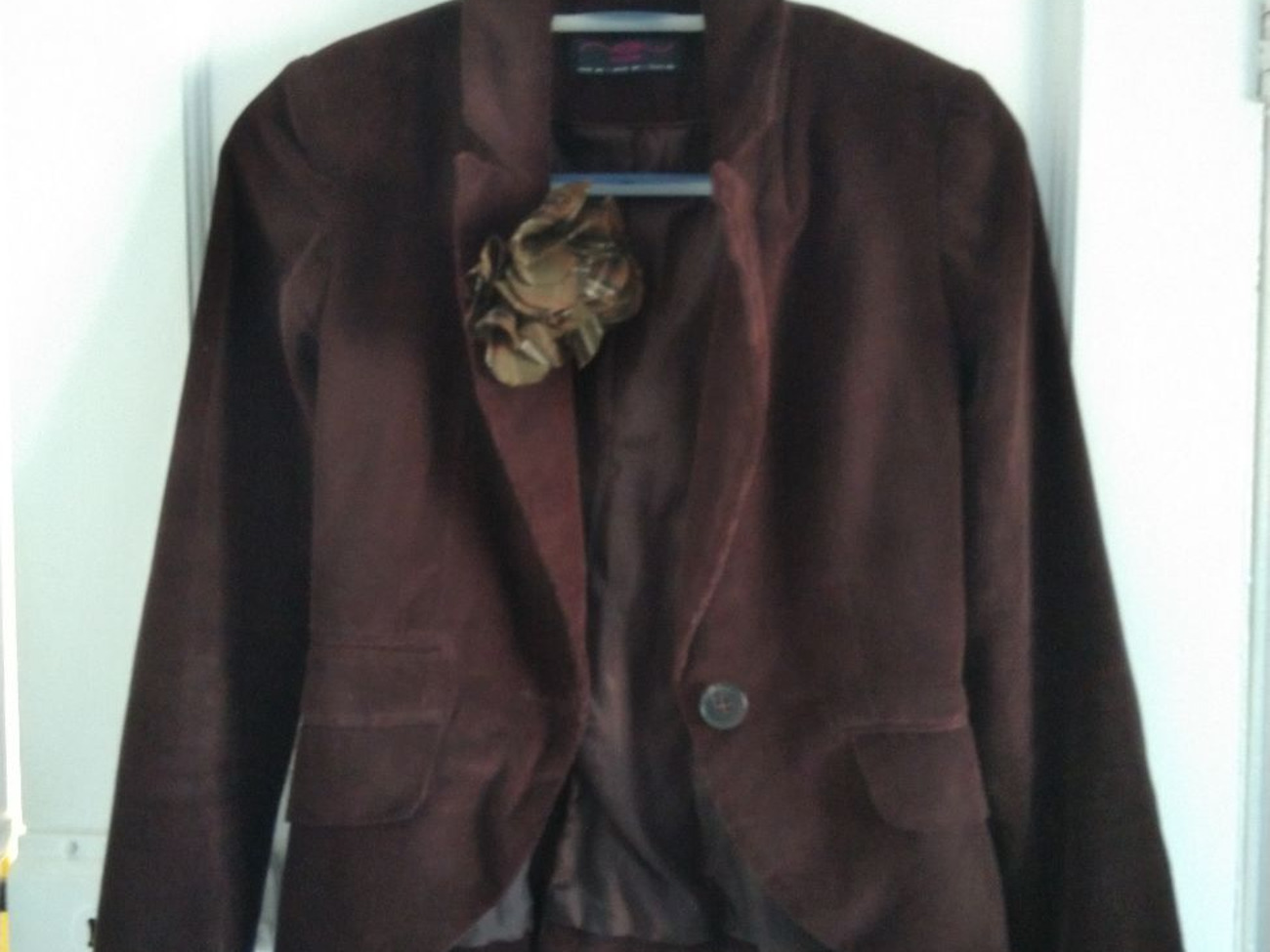 Jacket - with flower brooch