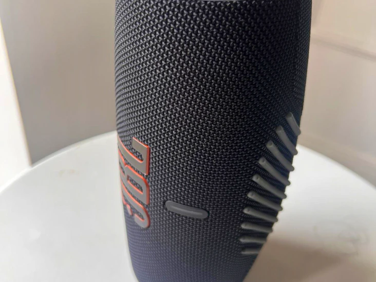 Jbl charge 5 - portable bluetooth speaker