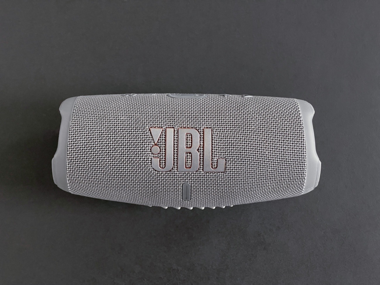 Jbl charge 5 wireless speaker