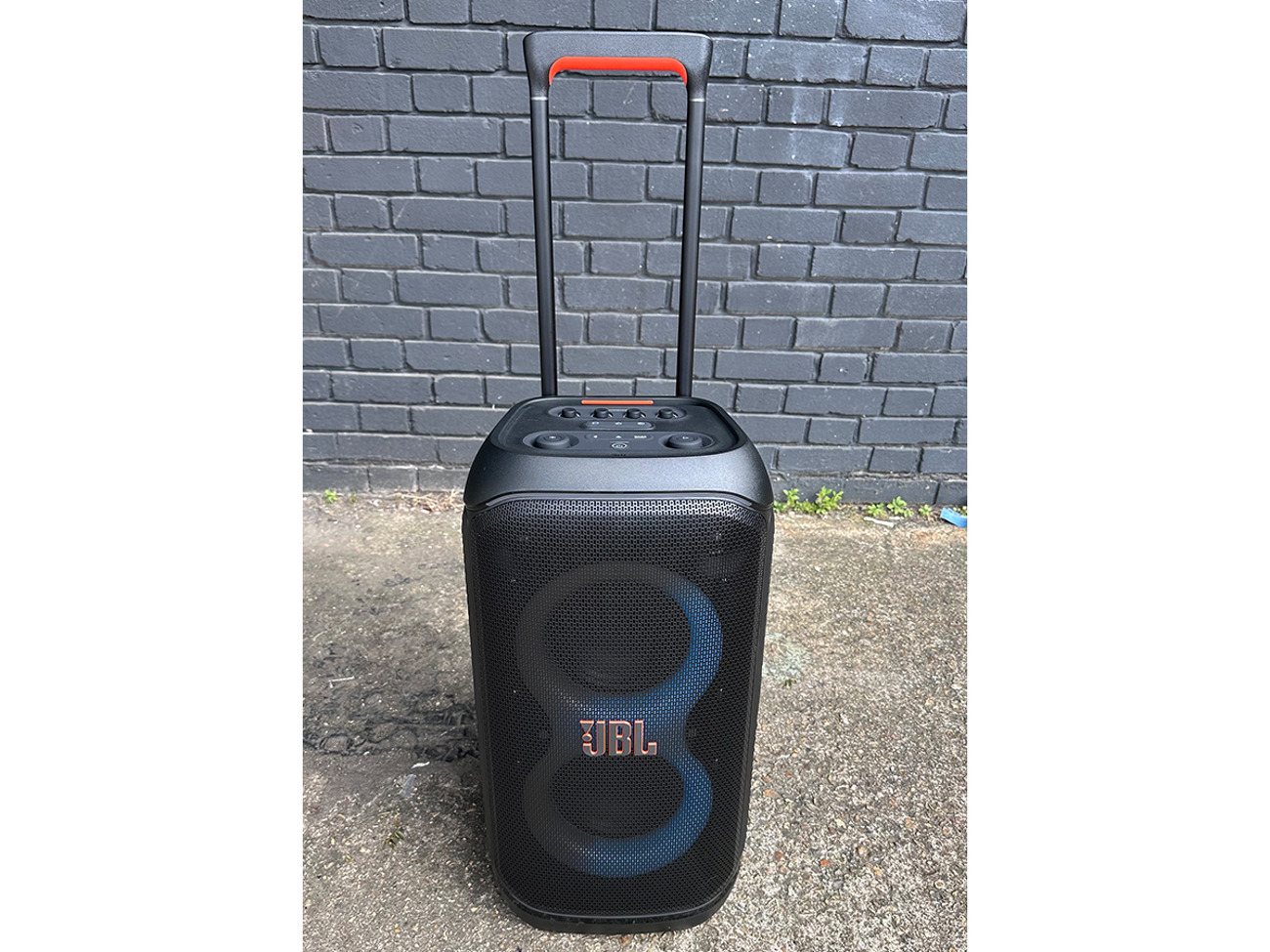 Jbl partybox stage 320 bluetooth speaker + spare battery!