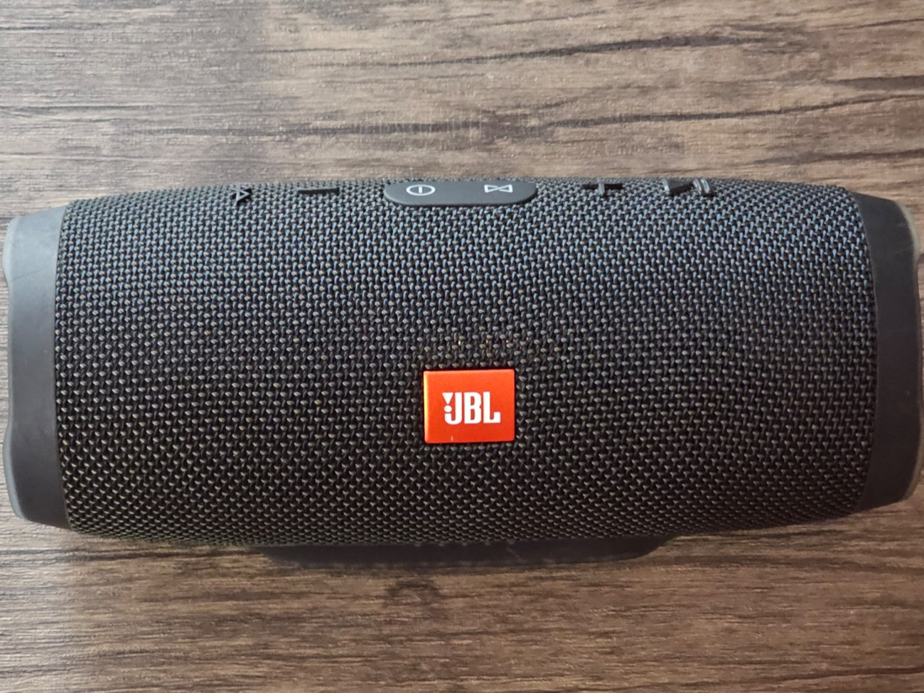 Jbl portable speaker