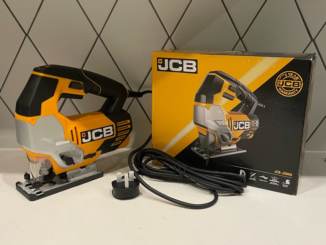 Jigsaw (jcb-js800)