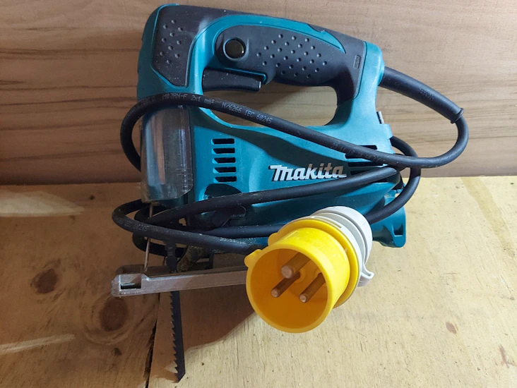 Jigsaw makita