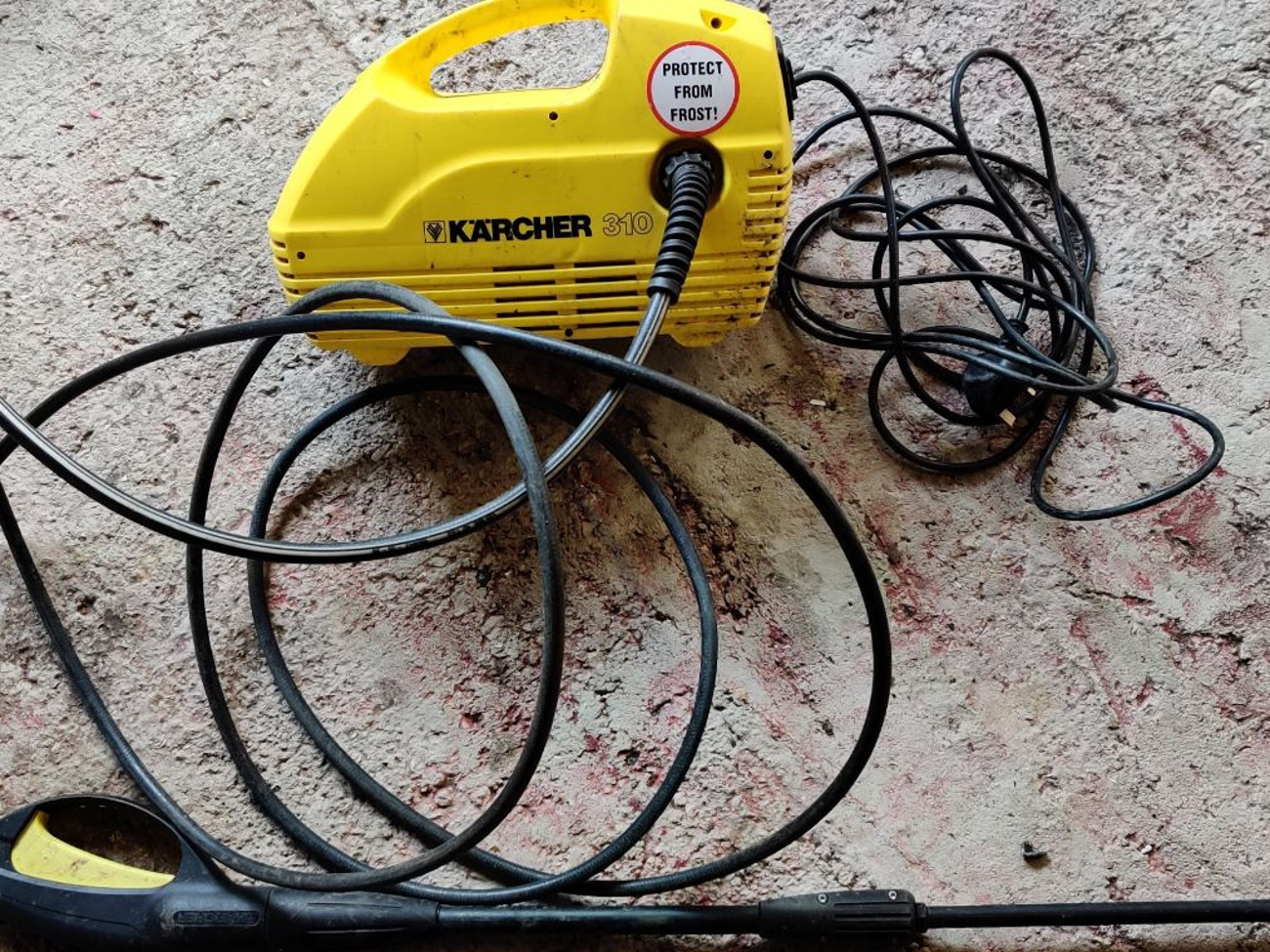 Karcher k2 310 pressure washer