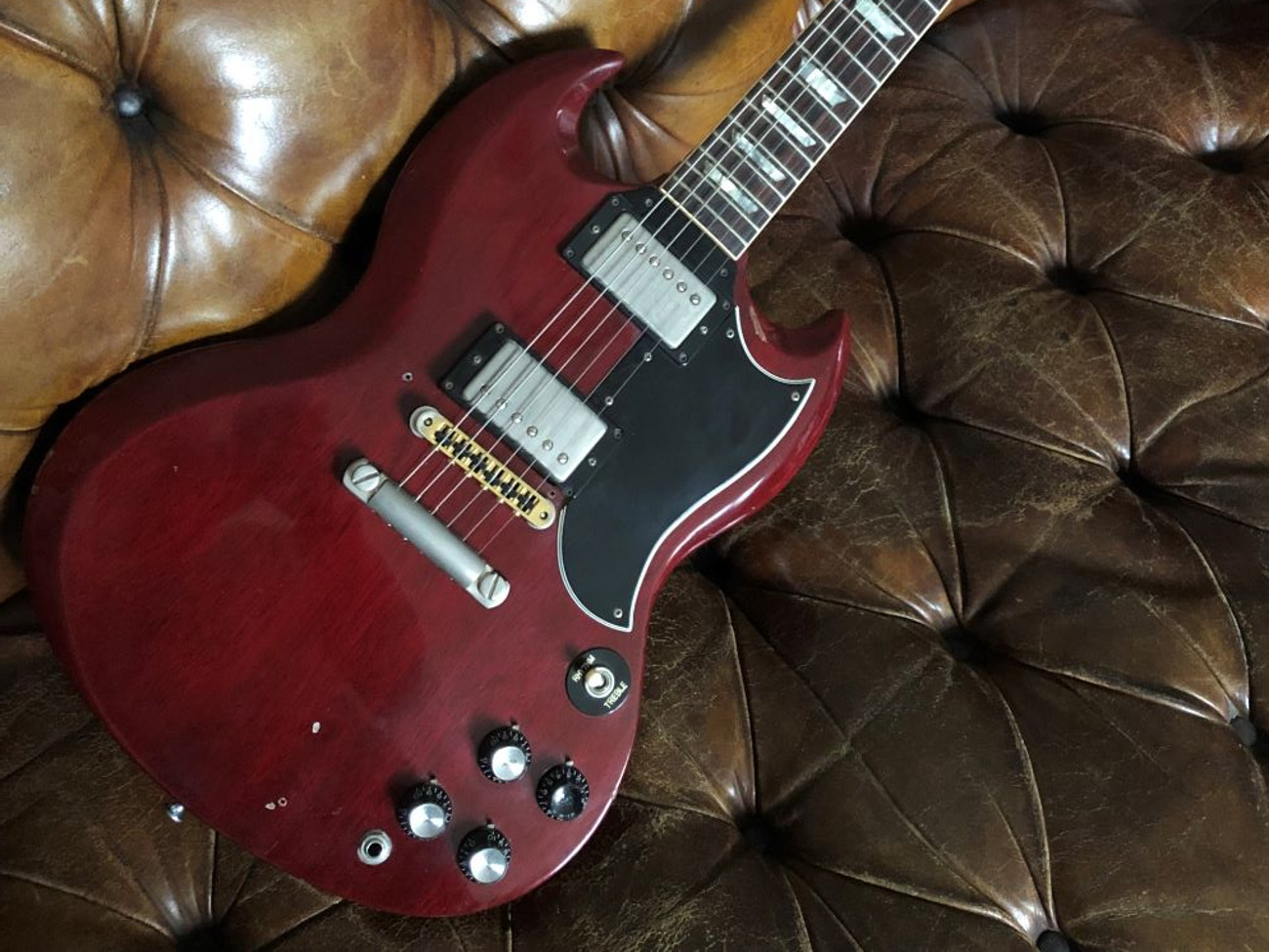 Katrina & the waves' gibson sg '62 reissue electric guitar