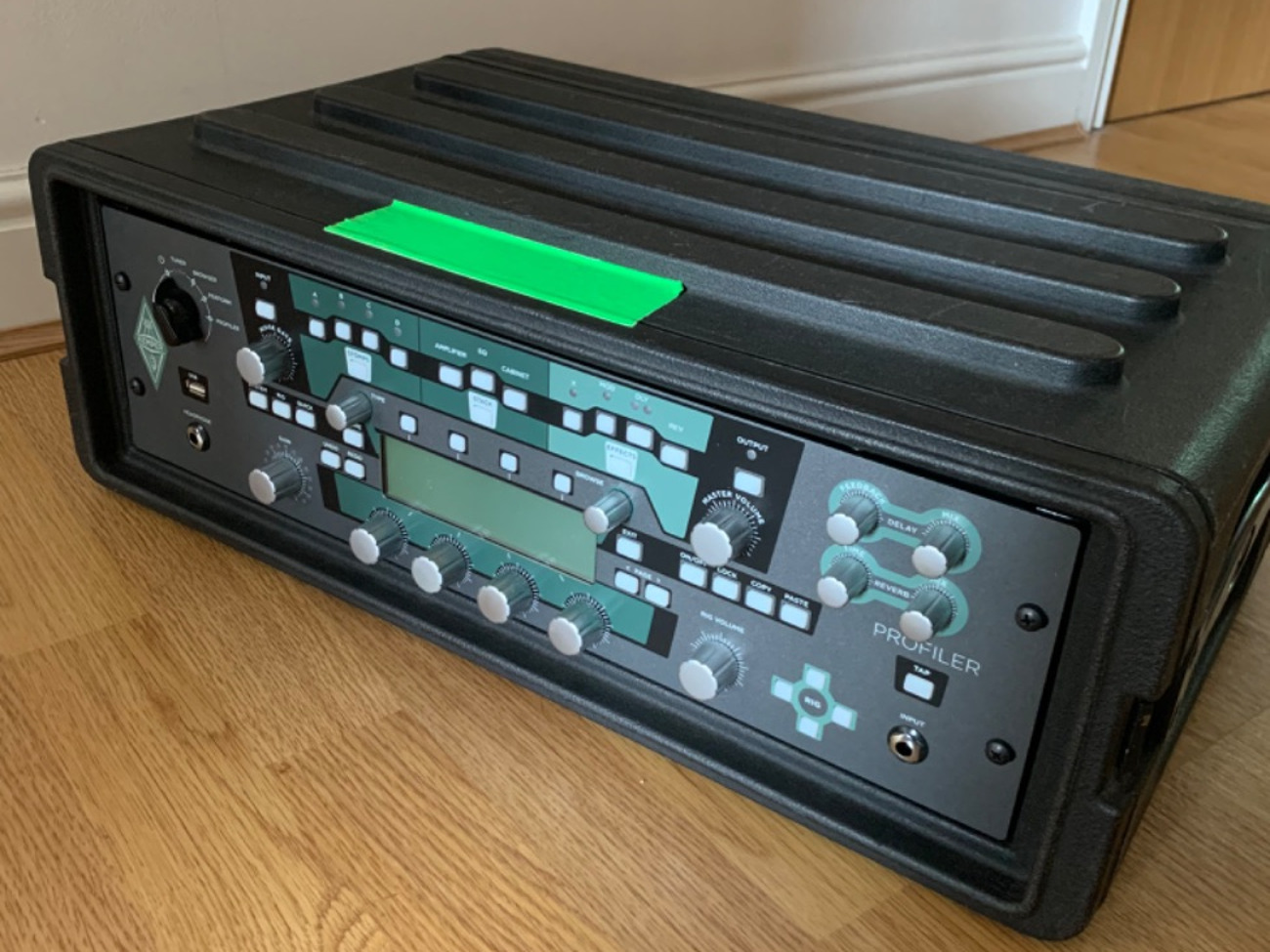 Kemper profiler rack in skb case