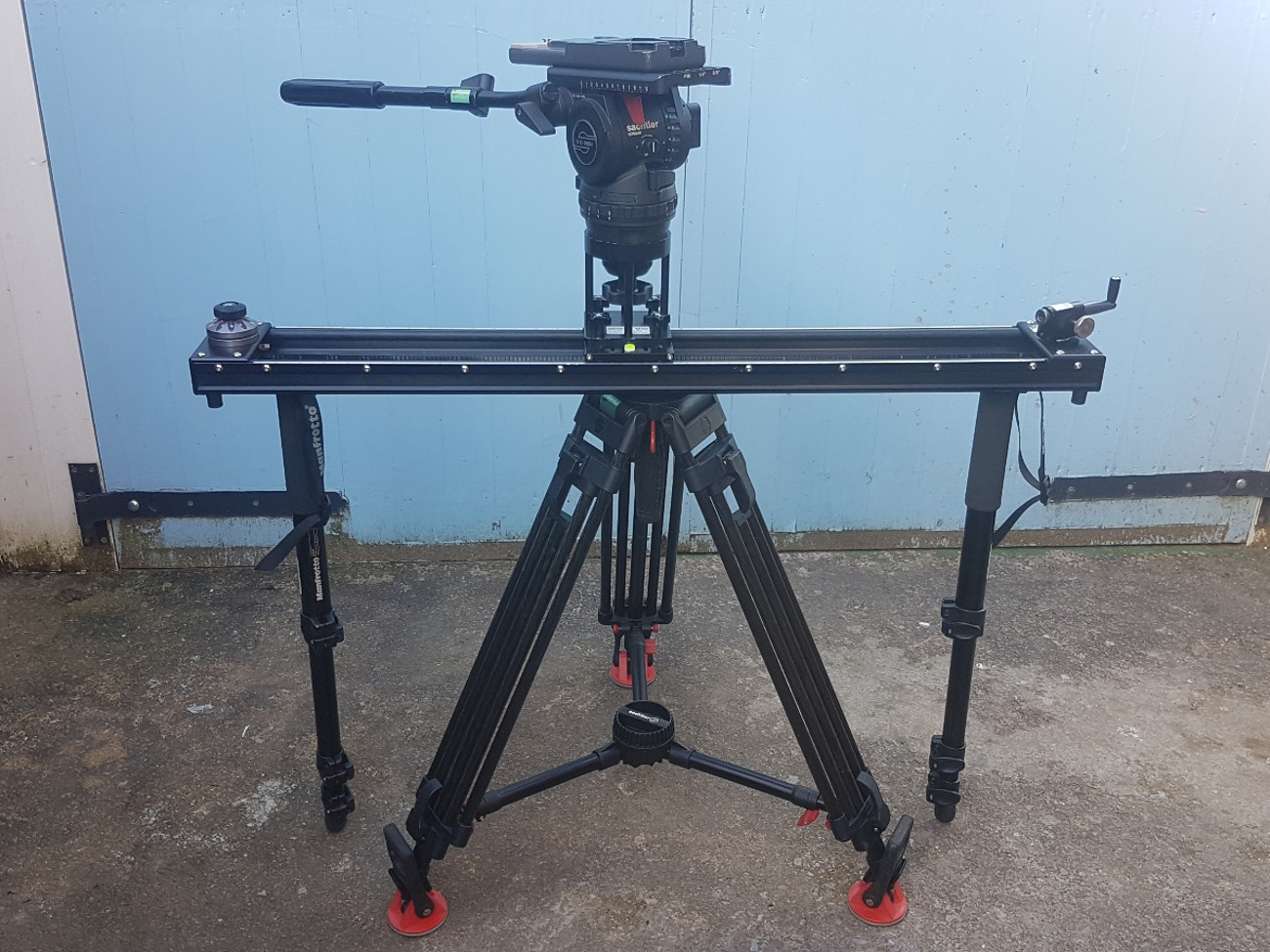 Kessler camera cine slider + sachtler 18 tripod system