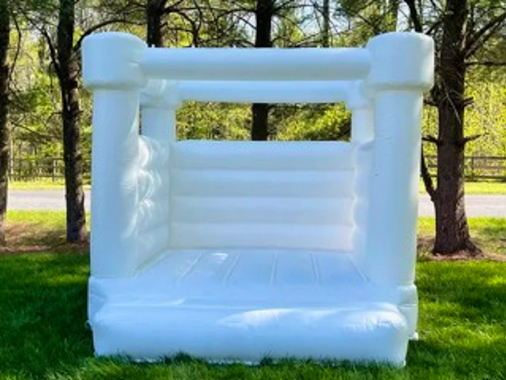 Kiddie bounce house