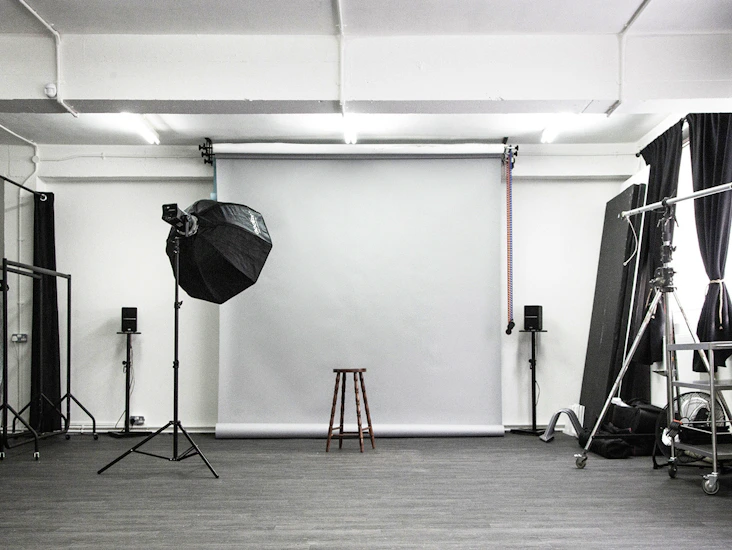 Kimber studio fully equipped photography studio hire