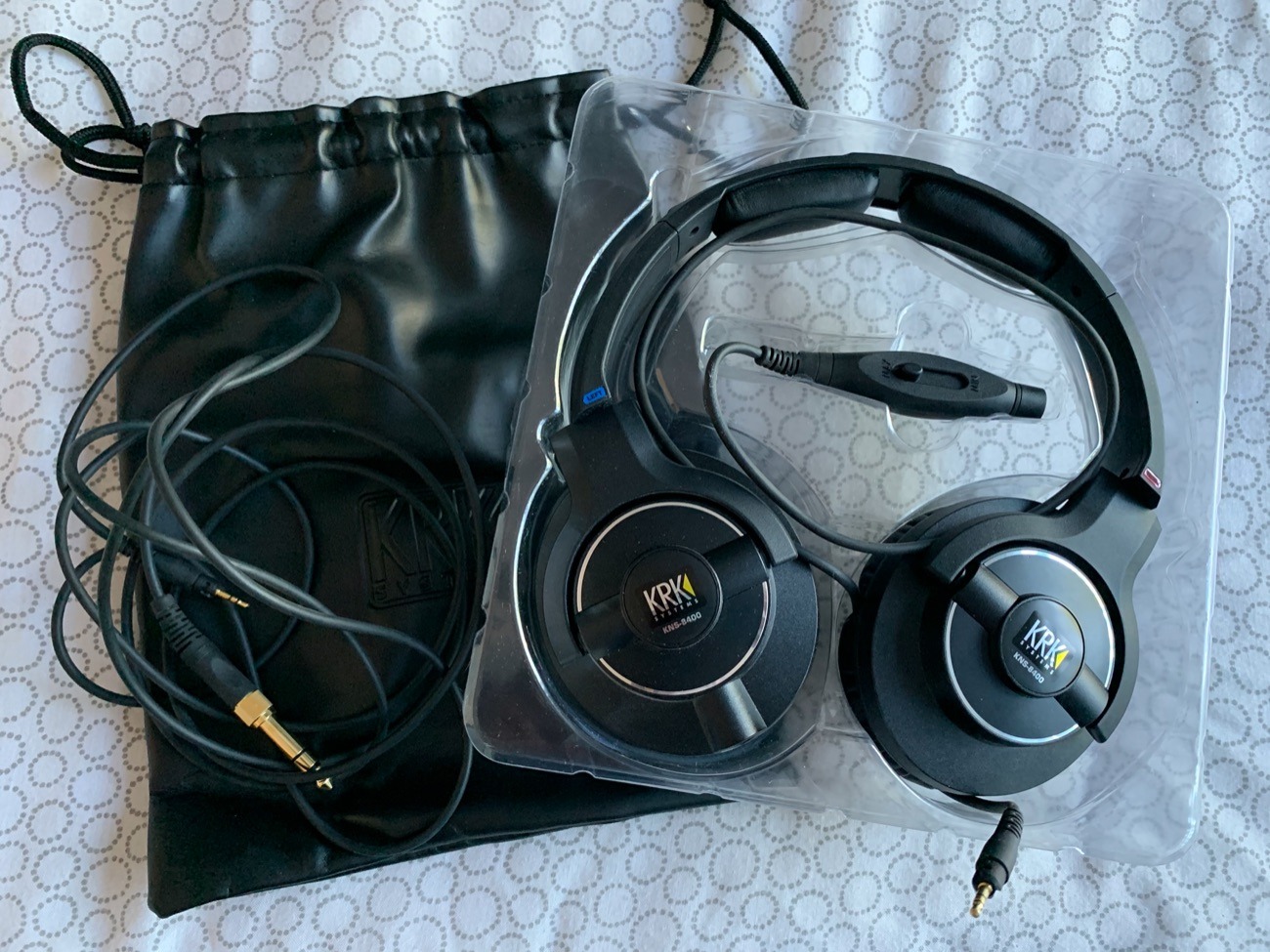 Kns8400 professional reference headphones