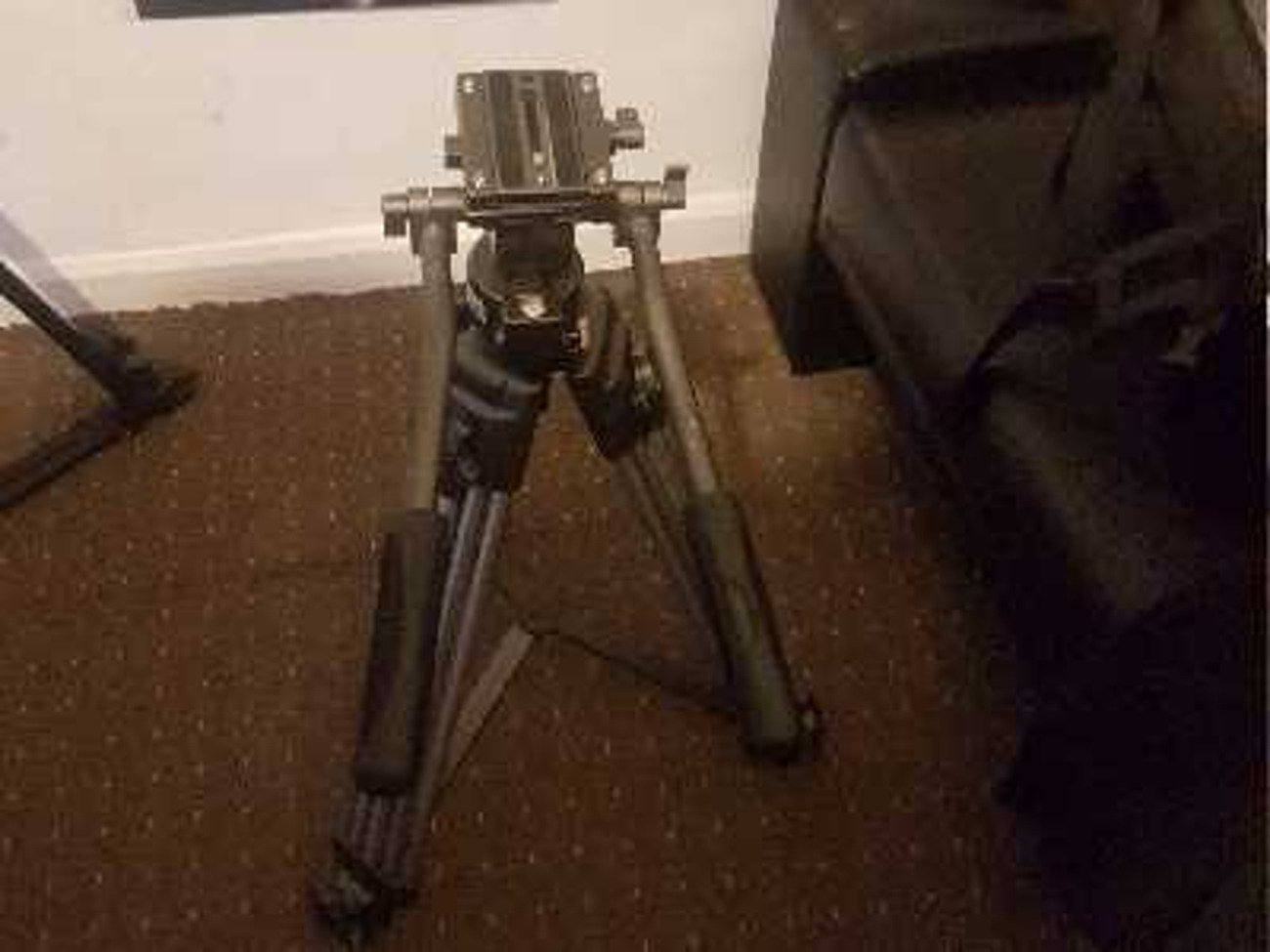 Konig tripod double pan handle