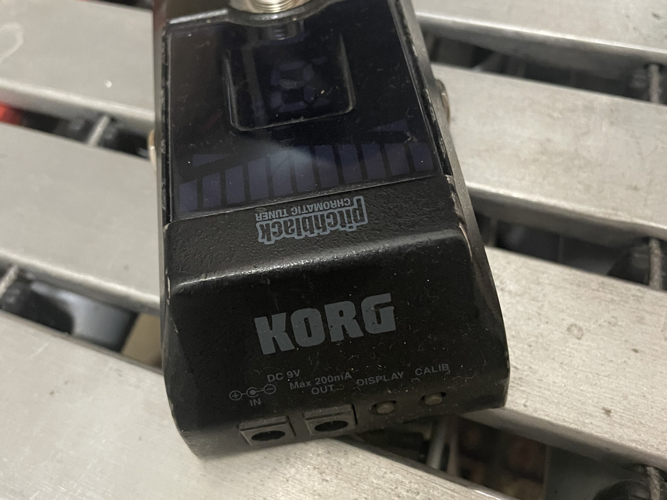 Korg pitchblack chromatic tuner