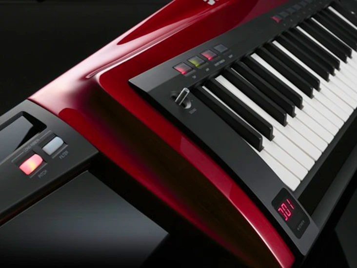 Korg rk100s keytar synthesizer