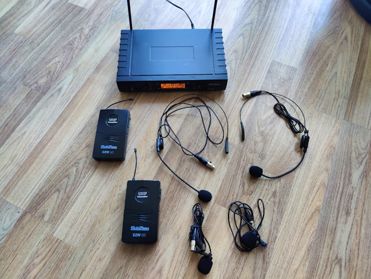 Lapel lavalier wireless microphone neck tie headset speaker