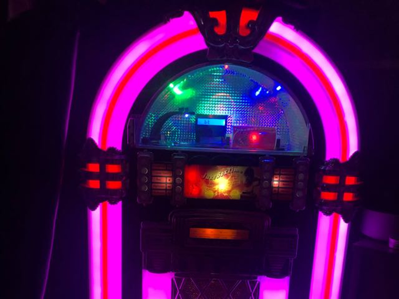 Large jukebox