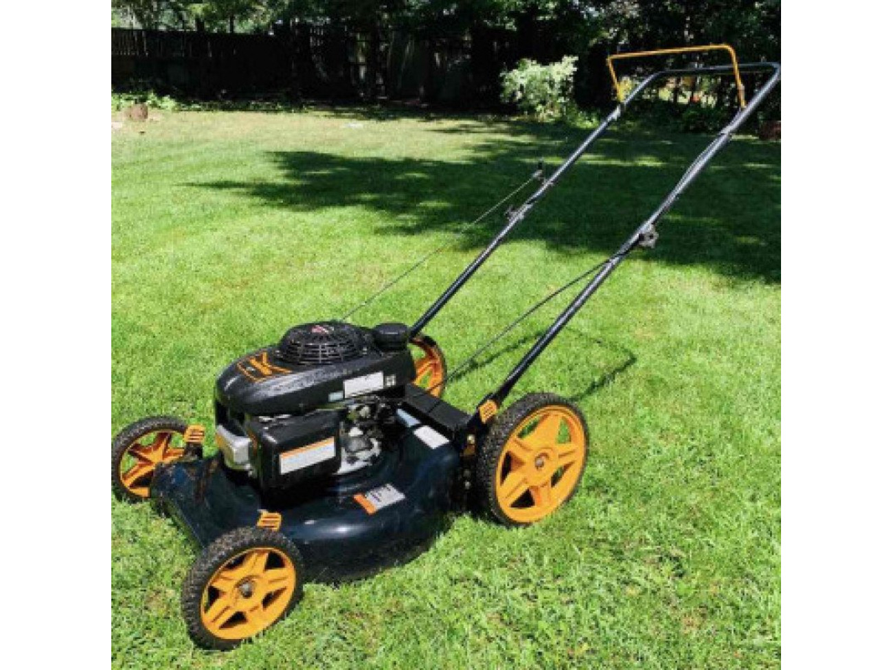 Rent Lawnmower Honda gcv 160 easy start from Angelica O for 6.67 20 day