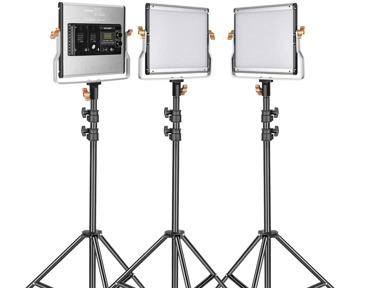 Led video lighting kit. 3 lights bi-color 3200-5600k