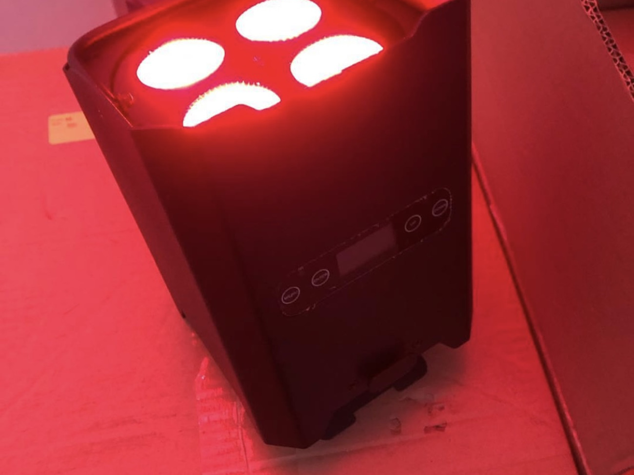 Ledj qb1 wireless battery uplighter