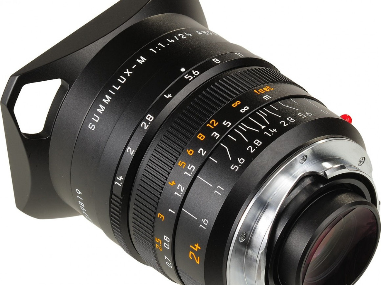 Leica summilux-m 24 f/1.4 asph lens