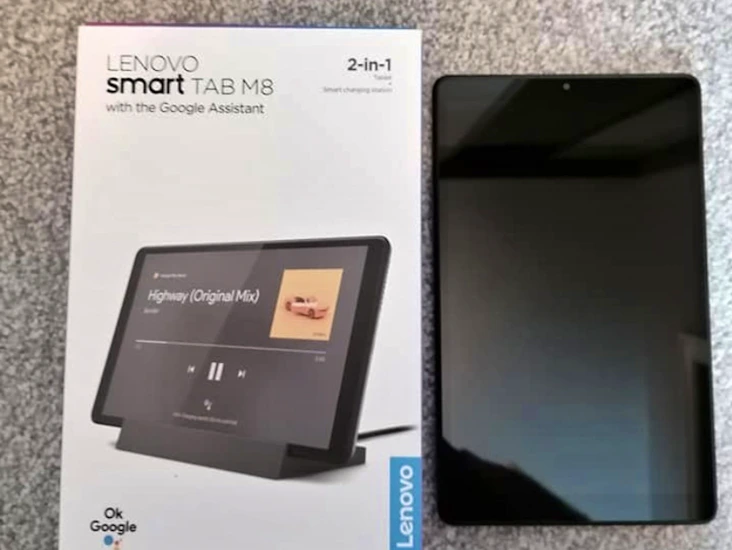 Lenovo tab m8