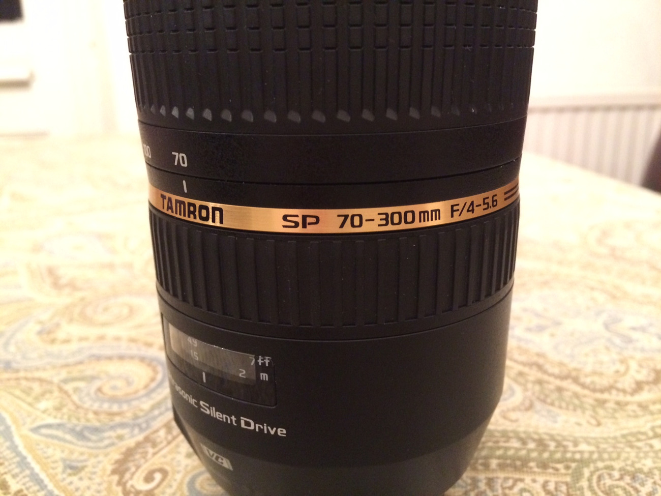 Canon mount lens with stabiliser   tamron 70-300mm lens f4-5.6  