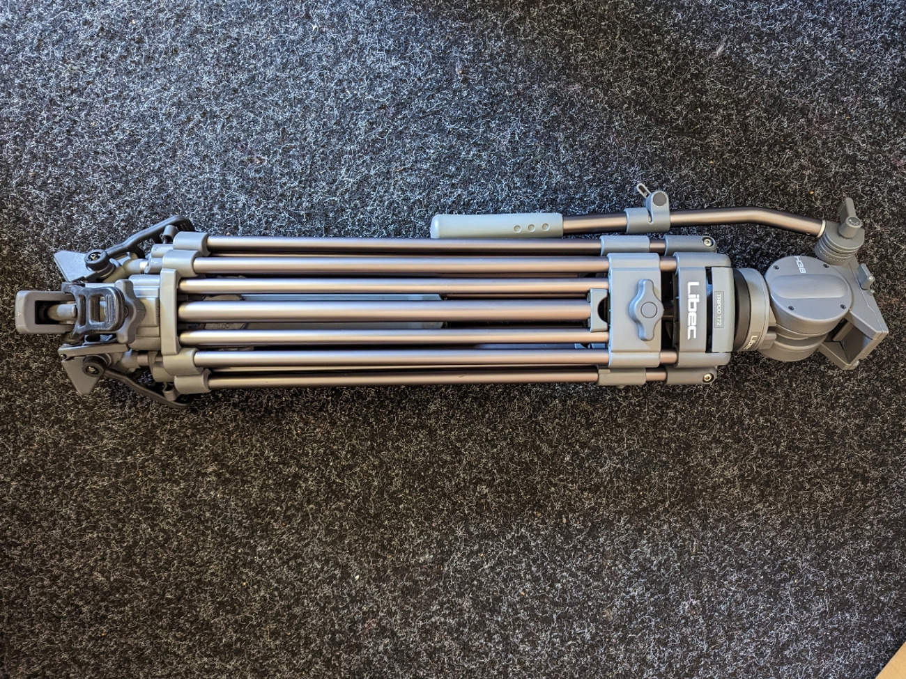 Libec t72 professional video tripod with h38 fluid head