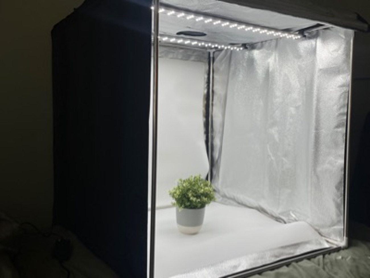 Light box for photography/videography.