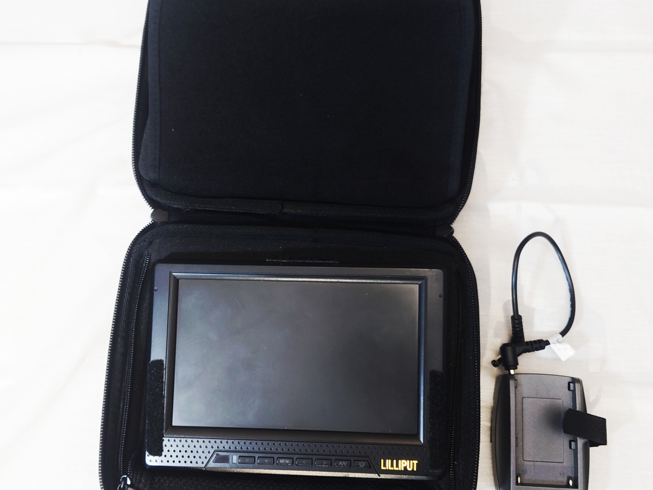 Lilliput 8 inch hd monitor