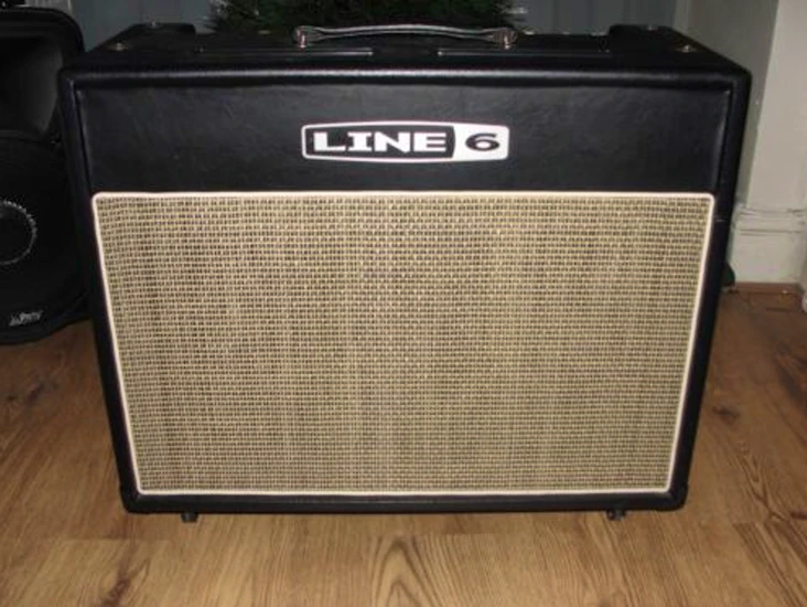 Line 6 flextone iii 2x12 combo + shortboard