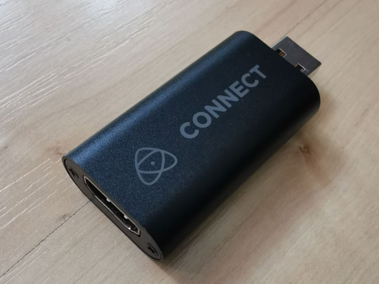 Hdmi to usb - livestream dslr converter -  atomos connect