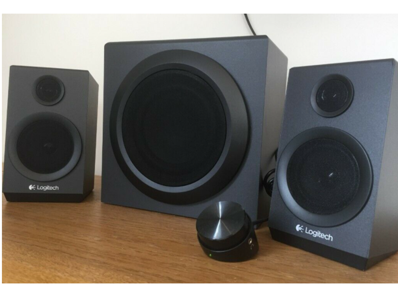 Rent Logitech Z333 Party Speaker Subwoofer Ideal for