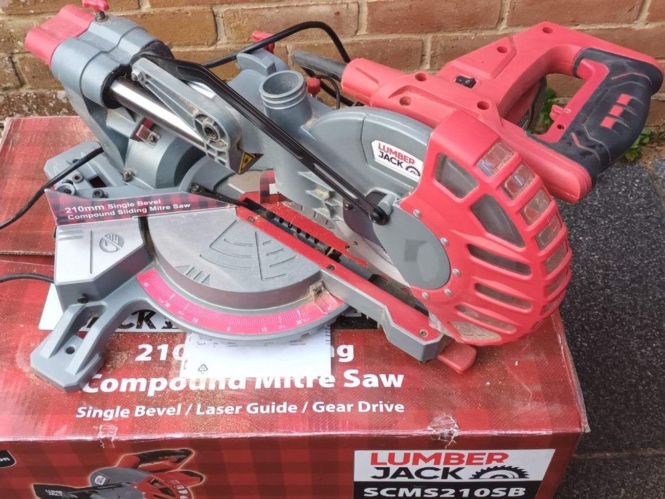 Lumberjack sliding mitre saw