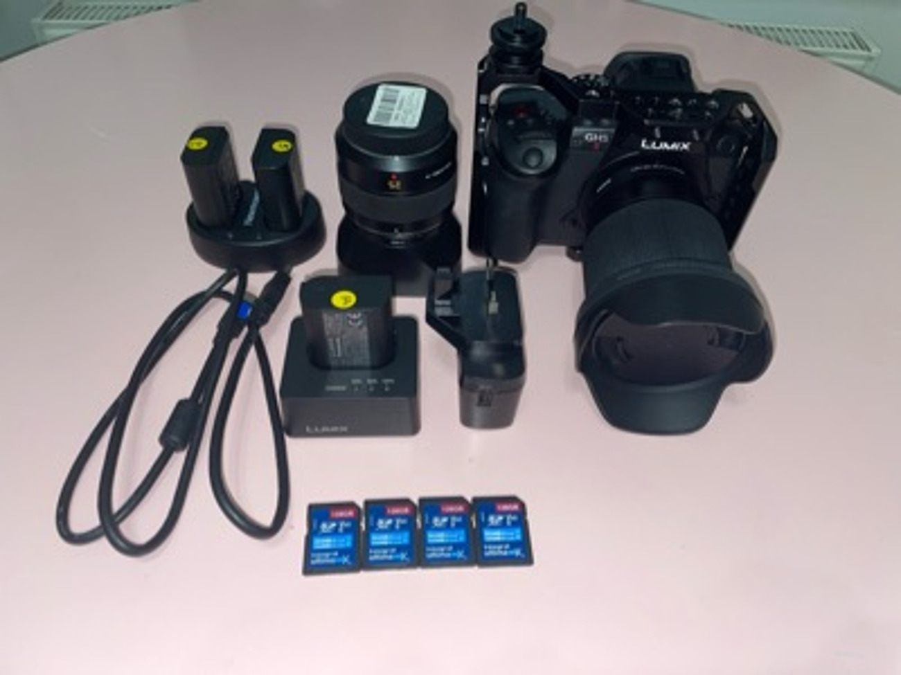 Lumix gh5-2 sigma 16 mm panasonic 25 mm