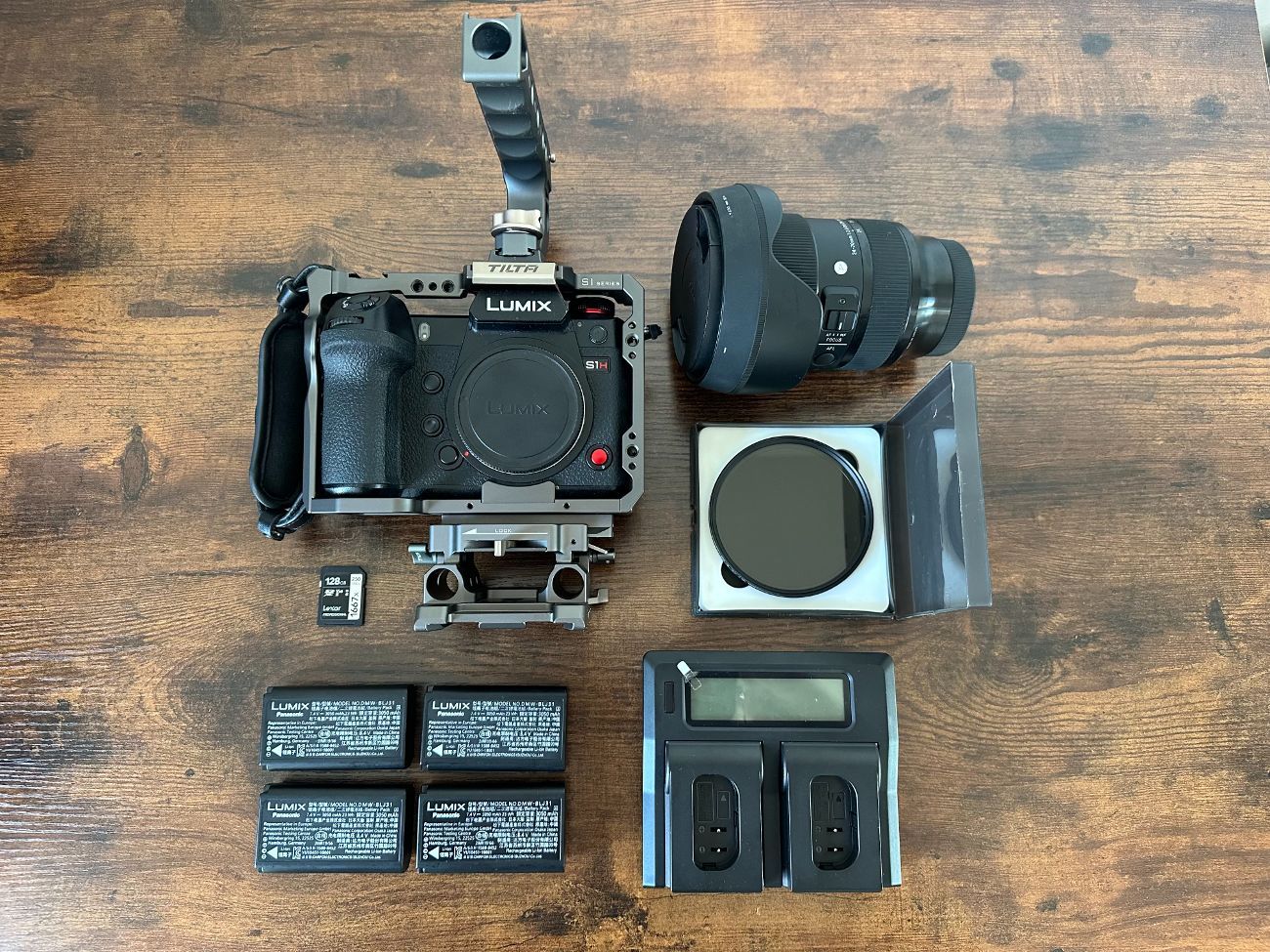 Lumix panasonic s1h + sigma art 24-70mm (l mount) kit