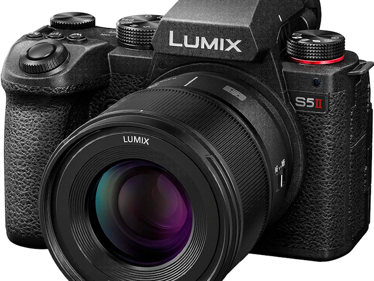 Lumix s5ii + lumix 35mm f1.8