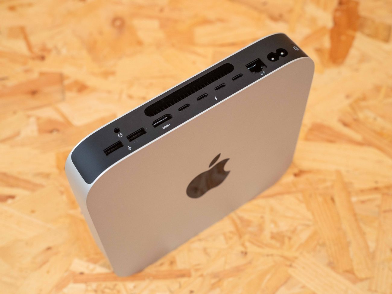 Apple Mac mini 2023 M2 RAM8GB SSD256GB Macデスクトップ Apple Mac