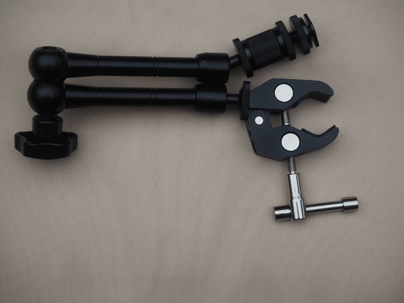 Magic arm camera mount