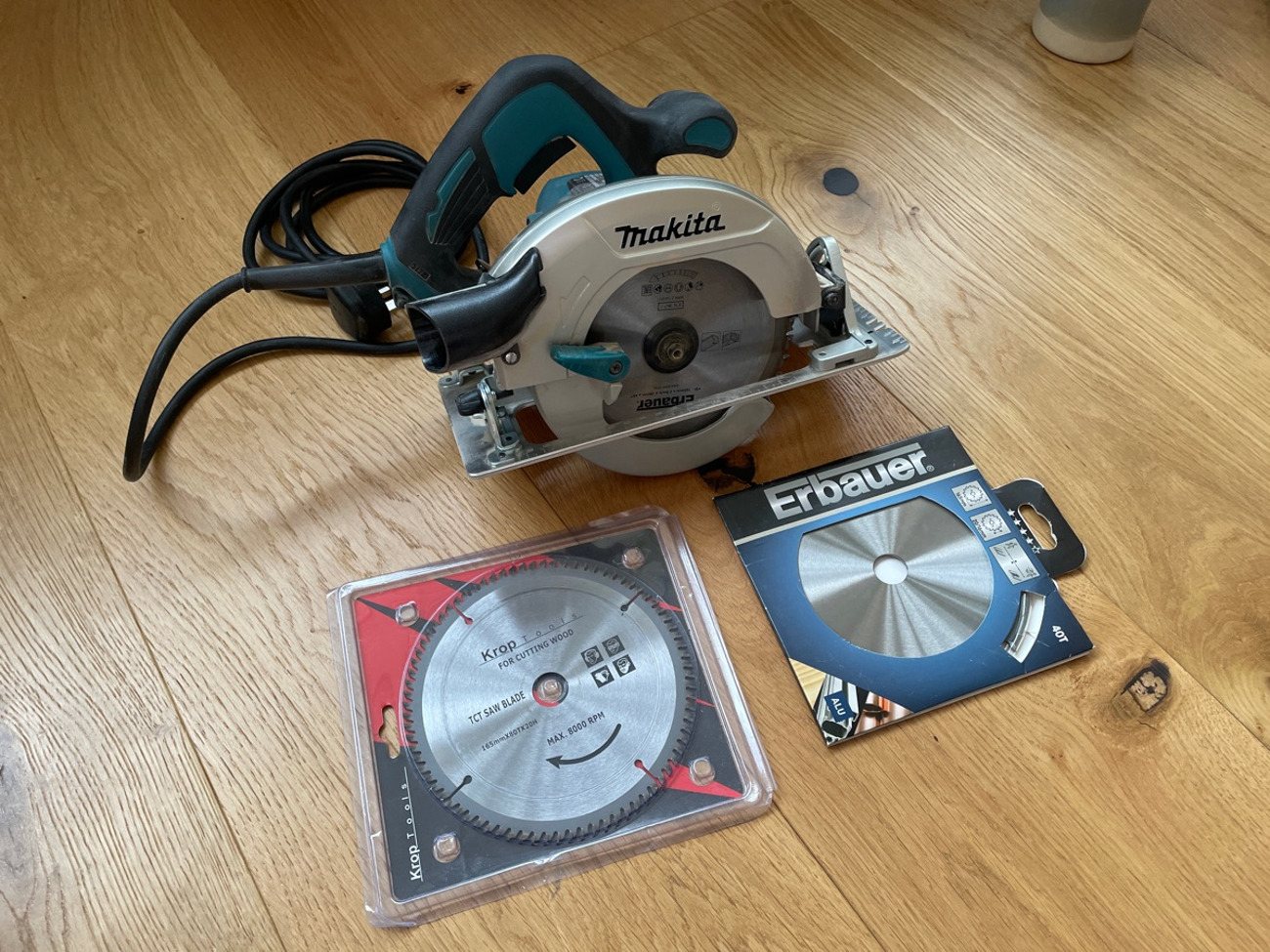 Makita circular saw