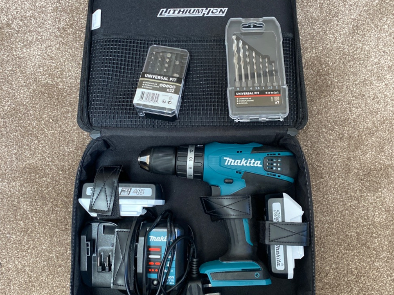 Makita cordless combi drill 18v