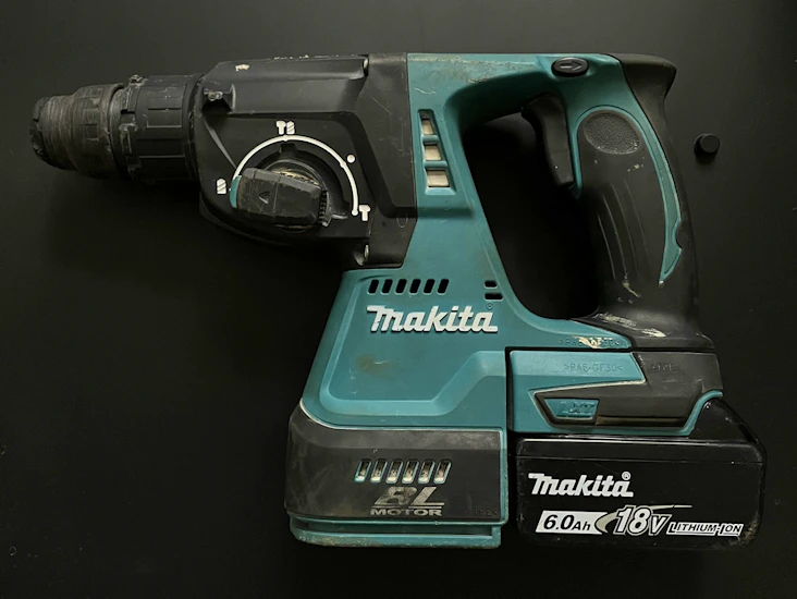 Makita dhr242 brushless rotary hammer drill
