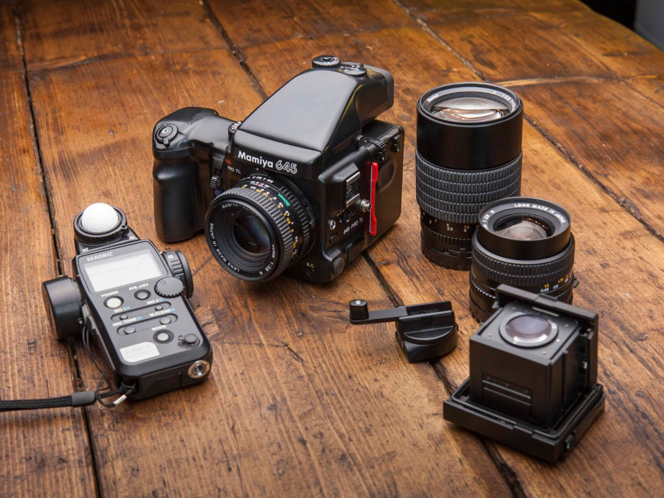 Mamiya 645pro medium format camera 55m 80m 150m film camera