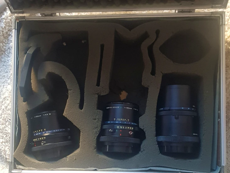 Mamiya rz67 50mm + 90mm + 250mm lenses