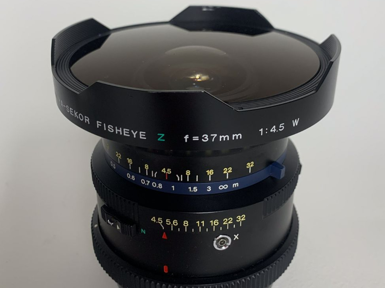 Mamiya sekor fisheye z 37mm f4.5 w lens for rz67