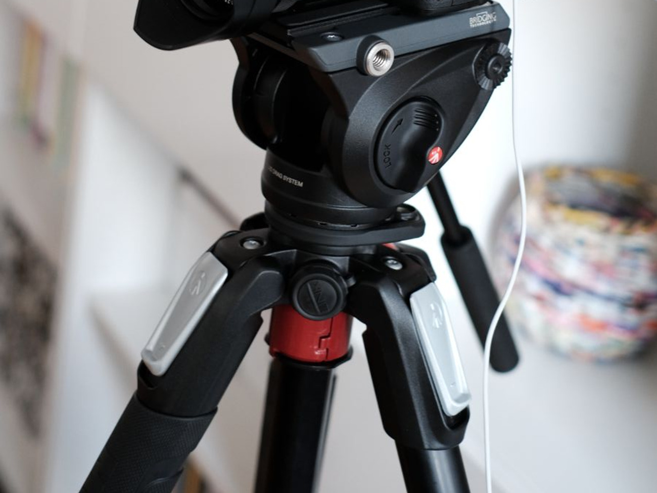 Manfrotto 055xpro3 with 500ah fluid head