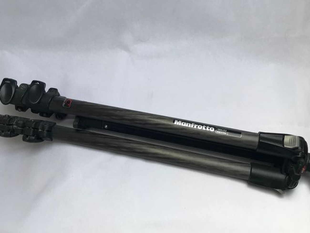 Manfrotto 190 carbon fibre tripod
